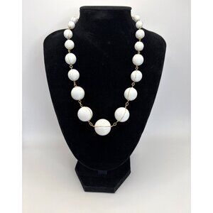 Vintage Atomic White Acrylic Beaded Gold Wire Wrap 16" Necklace